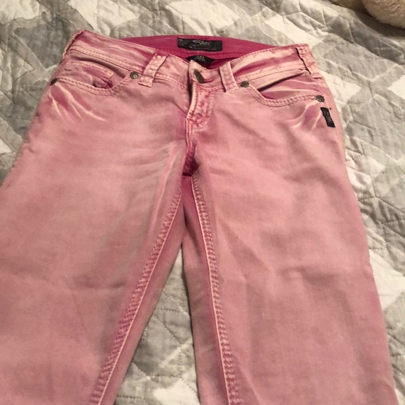 Distressed pink Capri - Picture 1 of 5